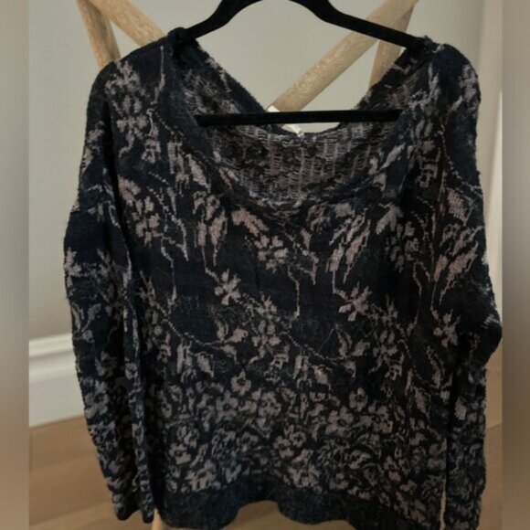 Free People Floral Off-the-Shoulder Sweater – Women’s Small - Picture 1 of 4